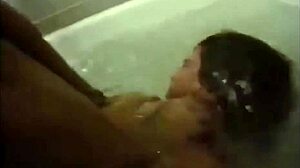 HD GIFs highlight blonde bombshell's nude bath and undressing