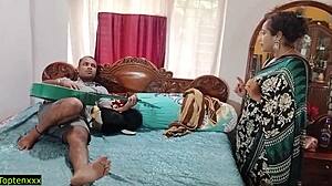 Βίντεο με Ινδή χωριάτισσα να κάνει σεξ με τον φίλο του συζύγου της